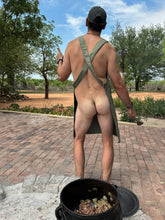 Load image into Gallery viewer, the basil laid back apron