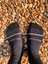 Load image into Gallery viewer, ellie socks