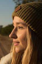 Load image into Gallery viewer, the green acacia